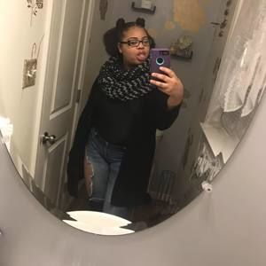 Meet your Posher, Azonjay